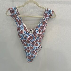 J.CREW Ruffle V-Neck one-piece swimsuit in floral vine block print size 6